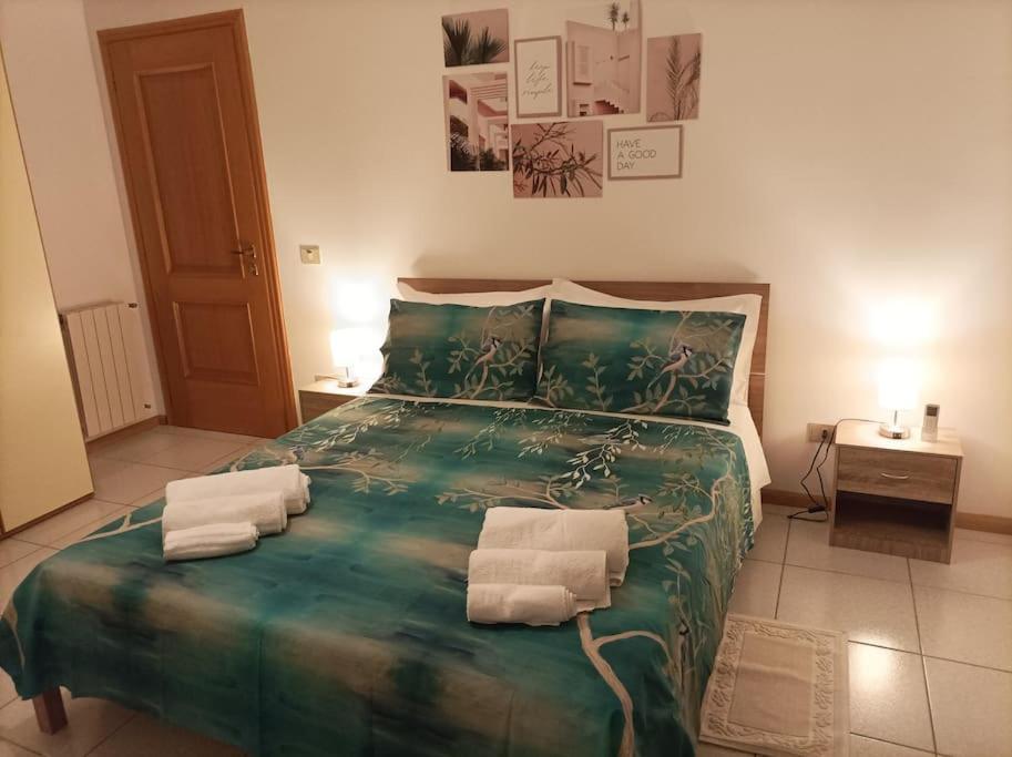 Gentarrubia - A Casa Nel Cuore Della Citta Oristano Bagian luar foto